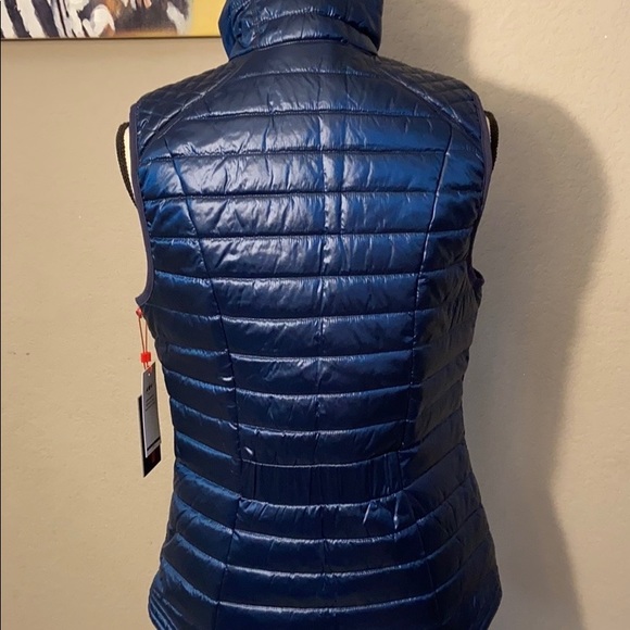 Tommy Hilfiger Women’s Sport Vest. New with Tags! - Picture 10 of 11